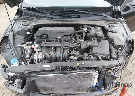 2023 Hyundai Elantra Sel z USA, uszkodzony, nr VIN KMHLS4AG1PU506378